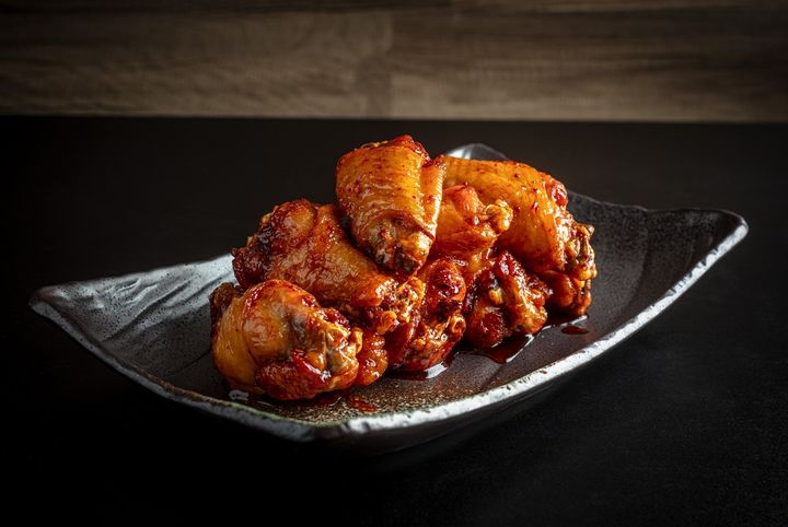 Wings at Doragon Eatery